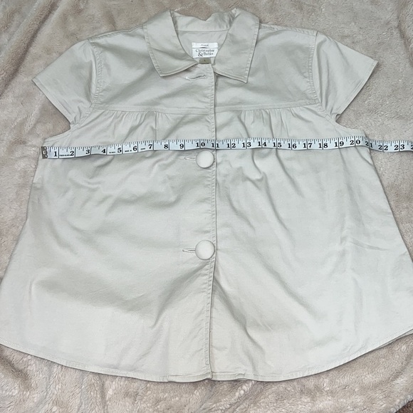 Christopher & Banks Short Sleeve Cap Sleeve Large Button Beige Top Shirt - Large - Picture 10 of 10